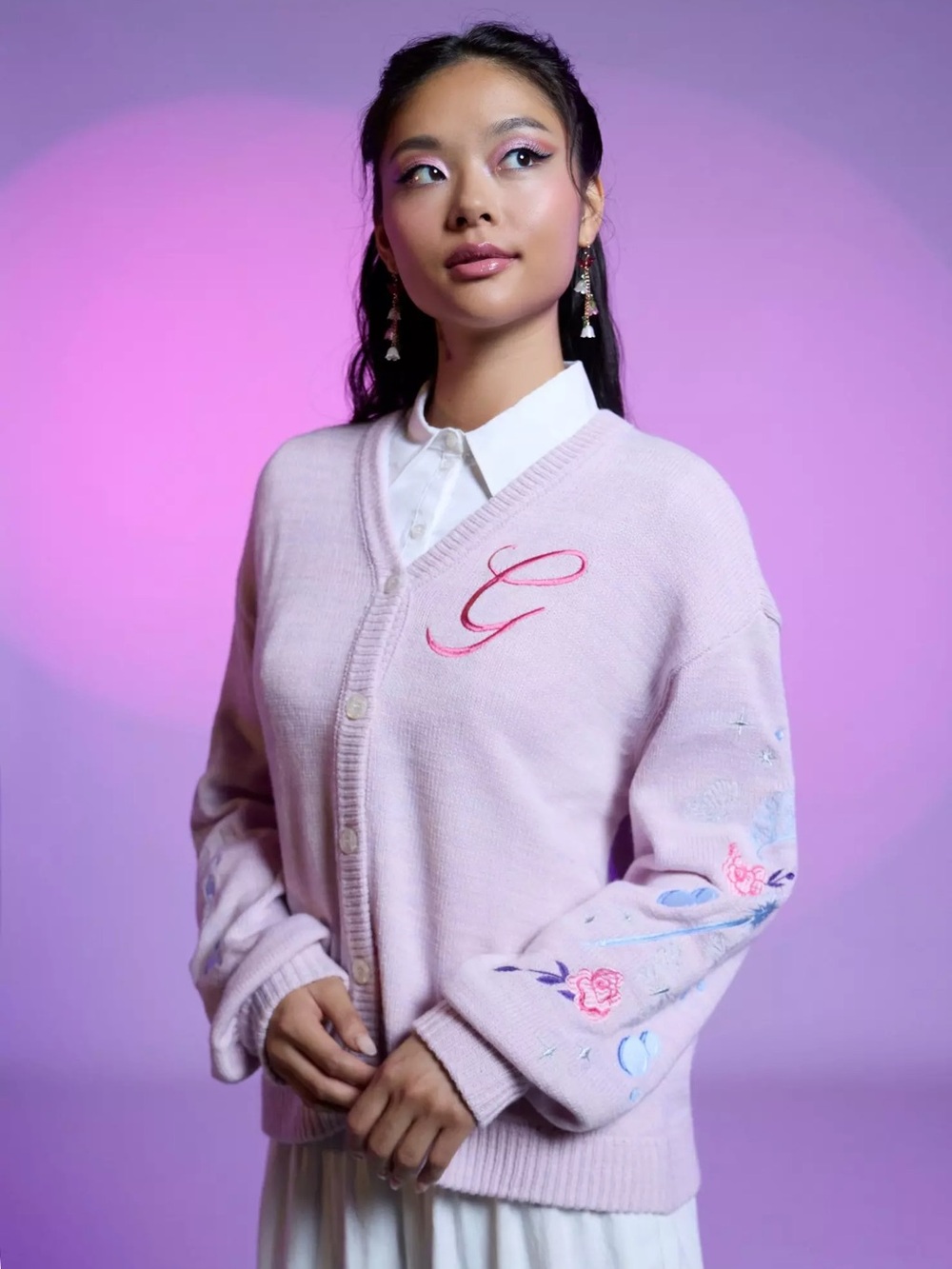 Her Universe Wicked Glinda Embroidered Girls Cardigan Size Medium NEW